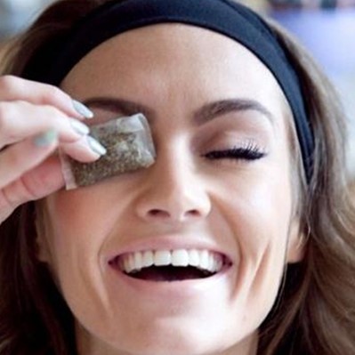 Benefits of using tea bags on the eyes